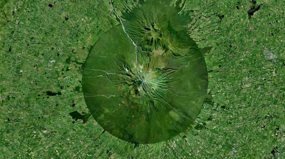 Οι 23 φωτογραφίες από δορυφόρο που μοιάζουν με έργα τέχνης [εικόνες]