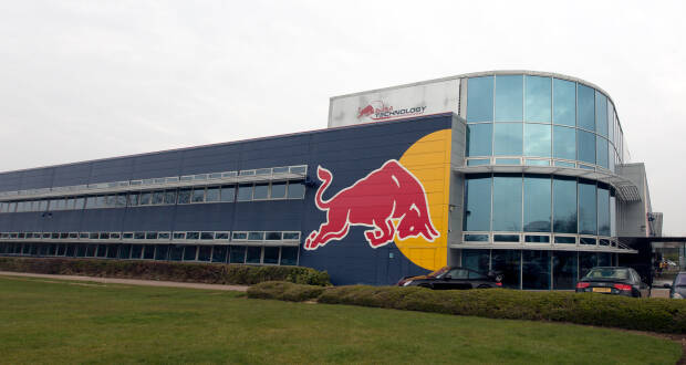Red_Bull_Racing_factory_south-west-620x330