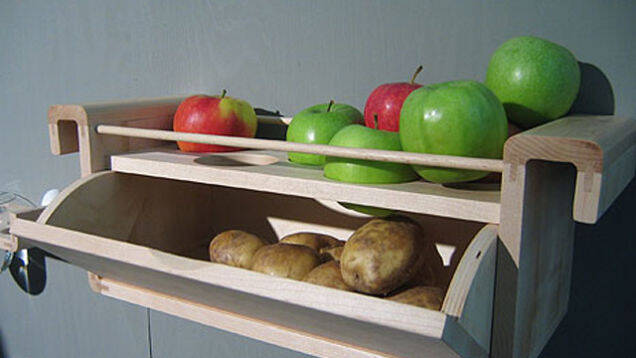 25ST potatoes apple 25 τρόποι να αποθηκεύετε τα τρόφιμα σας για να μην χαλάνε γρήγορα!